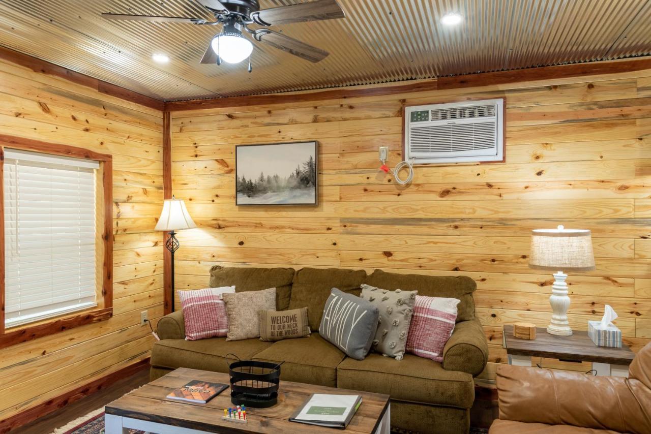 Halfmoon Hideaway-cozy 2 Bdr Ar Villa *