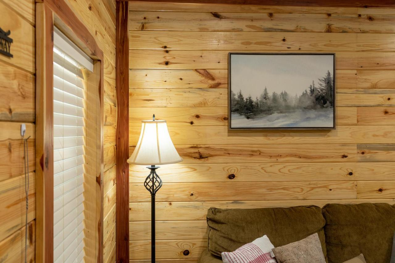 Halfmoon Hideaway-cozy 2 Bdr Ar Mena