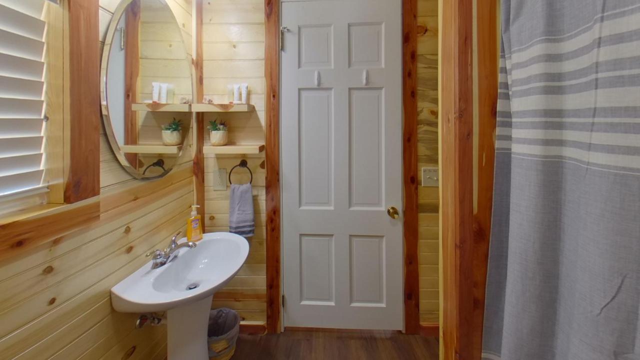 Halfmoon Hideaway-cozy 2 Bdr Ar Villa *